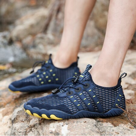 2020 new sandals men's shoes outdoor brook swimming hiking shoes couple models breathable non-slip walking shoes