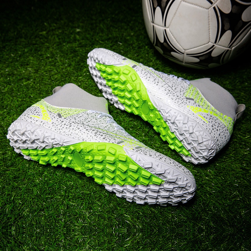2021 New AG/TF Professional Soccer Shoes Men Football Boots Outdoor Sneakers Children Football Training Competition Sports Shoes