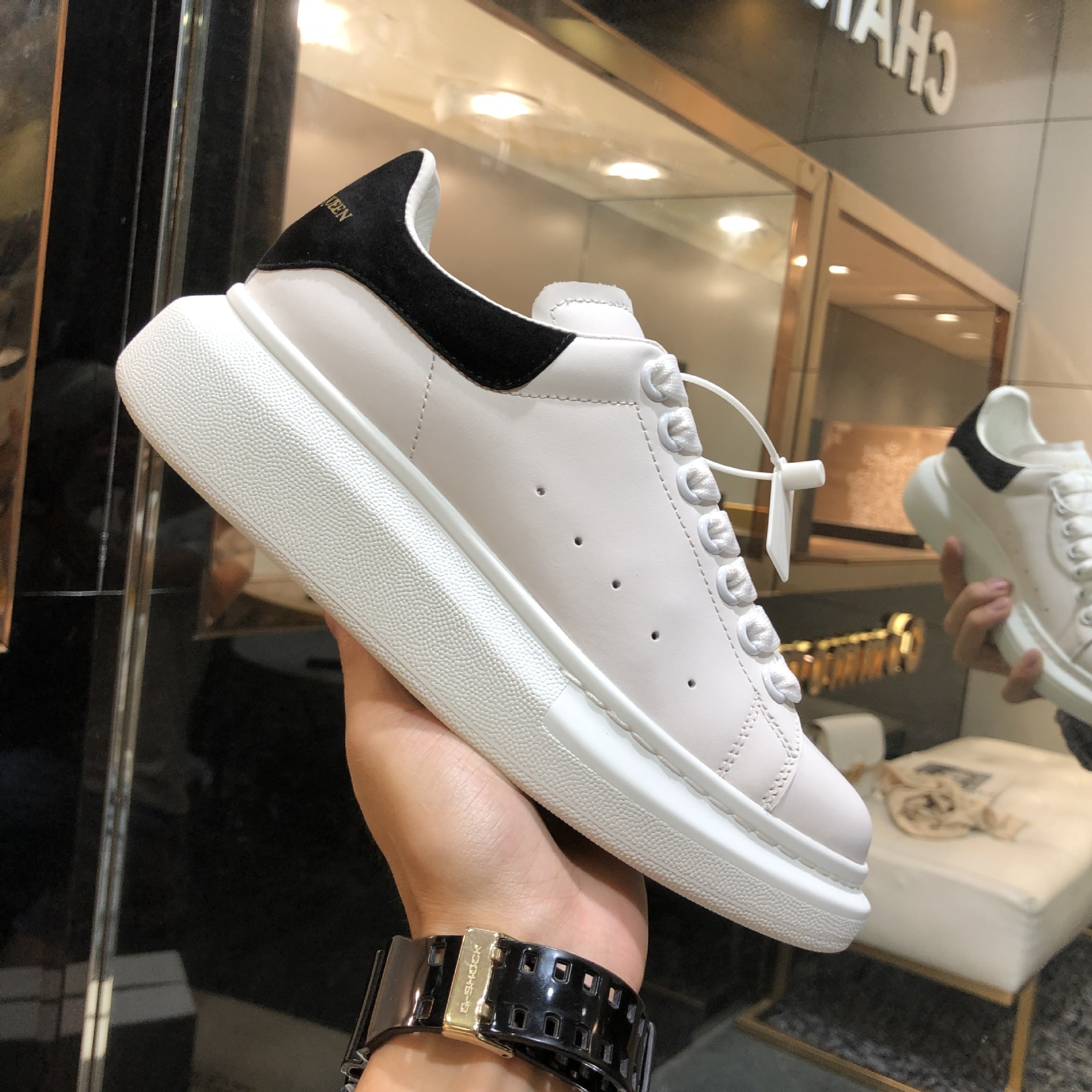 2021 New Couple Shoes Luxury Mcqueen Shoes Women Skateboard Shoes Sports Man Alexander Shoes White Sneakers Increased Platform