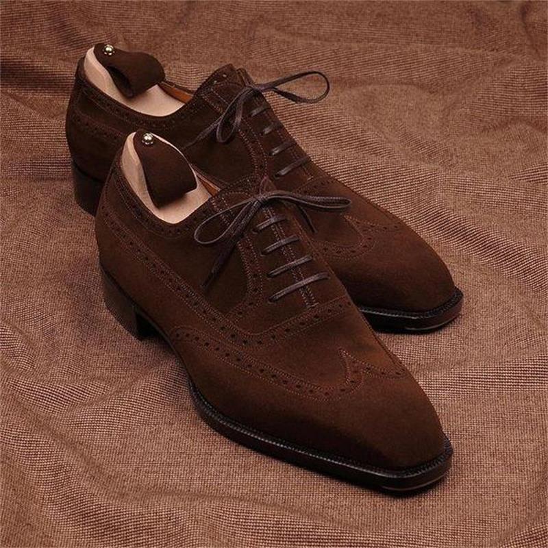 2021 New Men Shoes Handmade Dark Brown Faux Suede Square Toe Low-heel Lace-up Hollow Fashion Trend Dress Oxford Shoes 3KC630