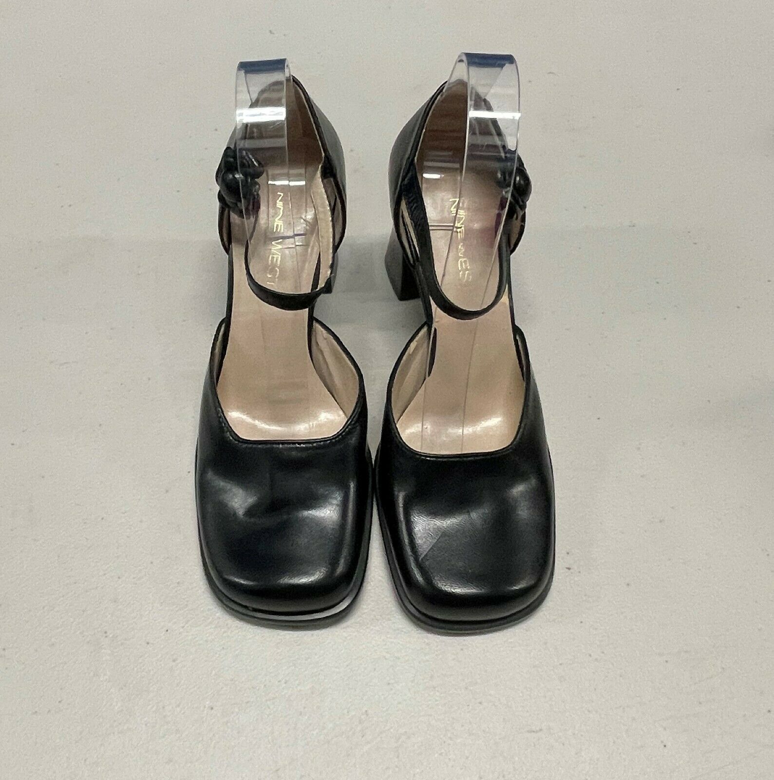 90s Y2K Black Leather Square Toe Mary Jane Chunky Platform w. Flower Heels 7.5