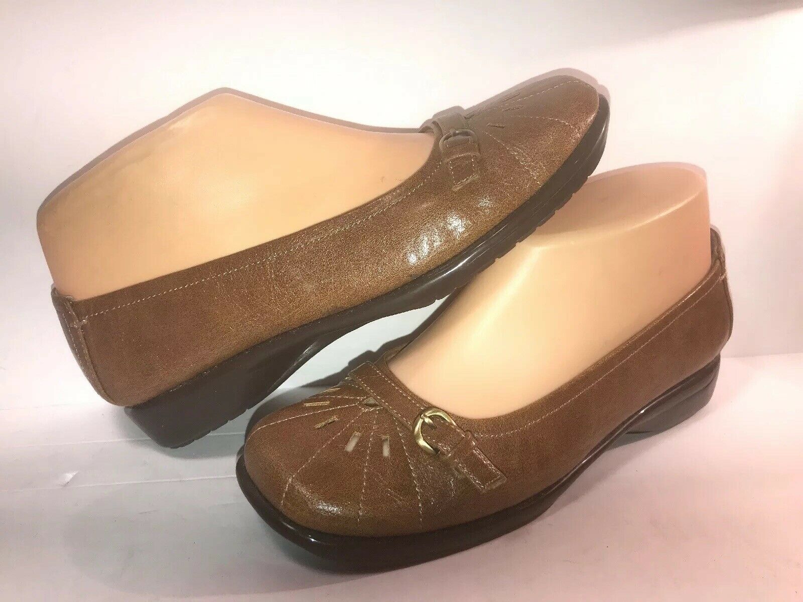 A2 AEROSOLES SZ 6 BROWN Leather Buckle SLIP ON MARY JANE WOMEN FLATS SHOES HR-2