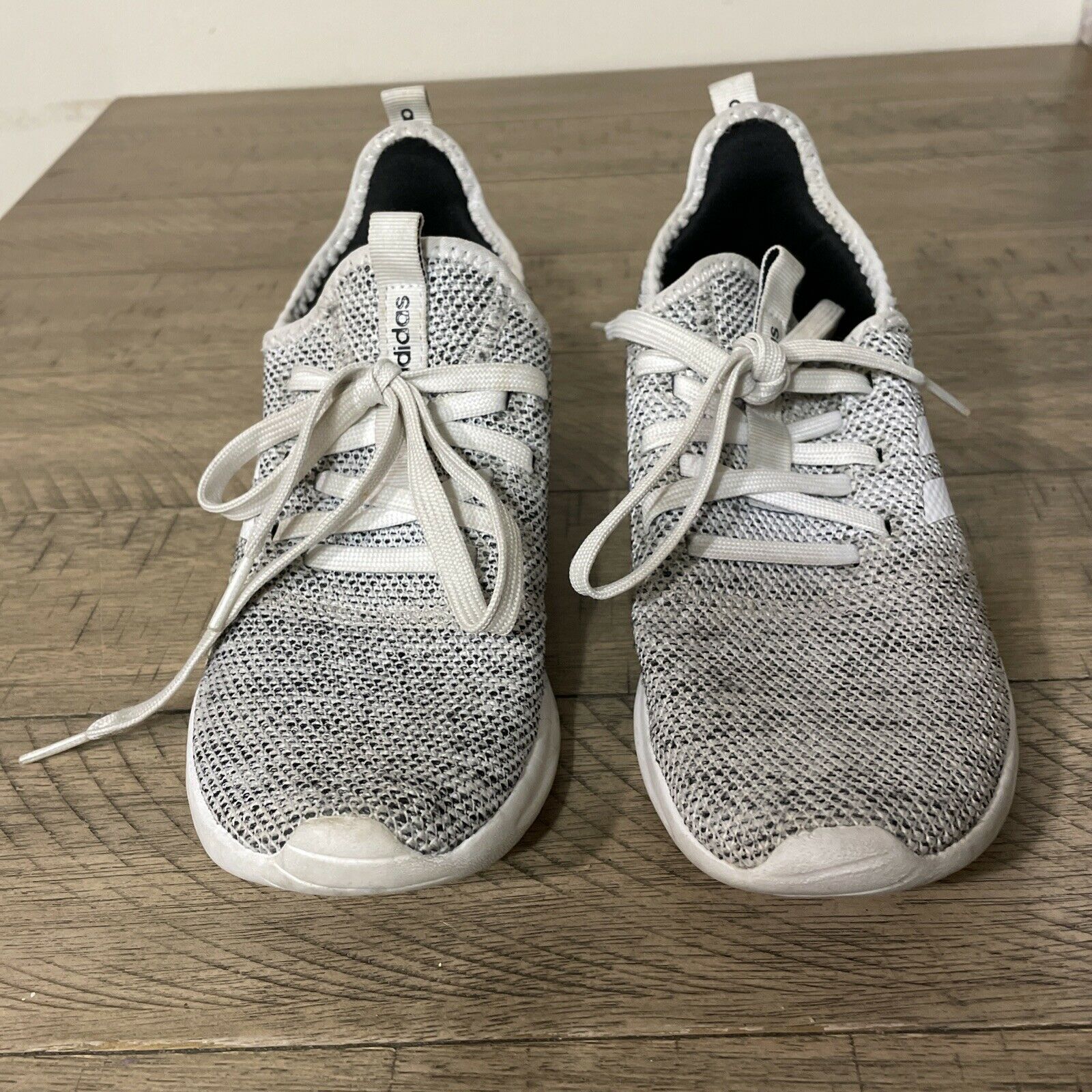 Adidas Cloudfoam Running Shoes HWI 28Y001 Size 6 Women’s White Gray