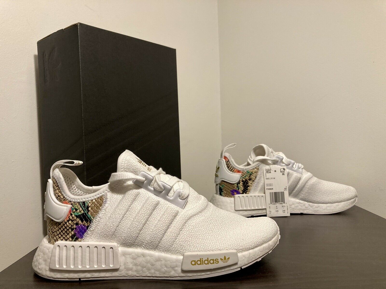 Adidas NMD_R1 White Floral Snake Women's Shoes Size 7.5 FX0826