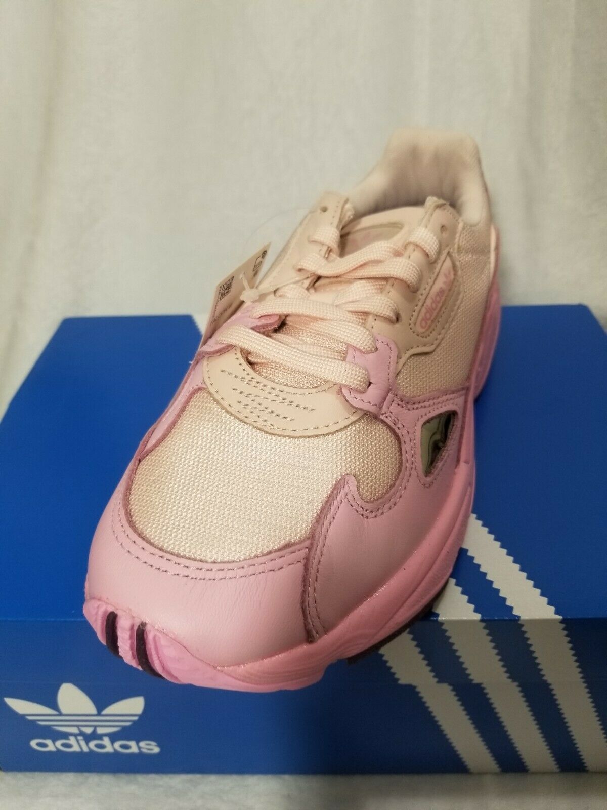 adidas originals falcon shoes women's Size 7.5 Pink nwt