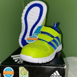 Adidas Shoes | Adidas Shoes For Kids | Color: Yellow/Gold | Size: 5.5bb