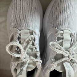 Adidas Shoes | Cloud Foam Adidas Shoes | Color: White | Size: 6