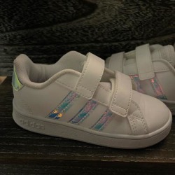 Adidas Shoes | Euc Adidas Toddler Girl Iridescent Velcro Sneaker | Color: White | Size: 8g