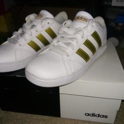 Adidas Shoes | Gold Stripe & White Adidas | Color: Gold/White | Size: 11b