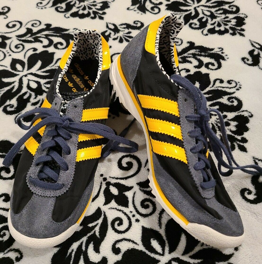 Adidas Sneakers Womens Size 7 Suede Yellow Stripe Shoes Cheetah Animal Print