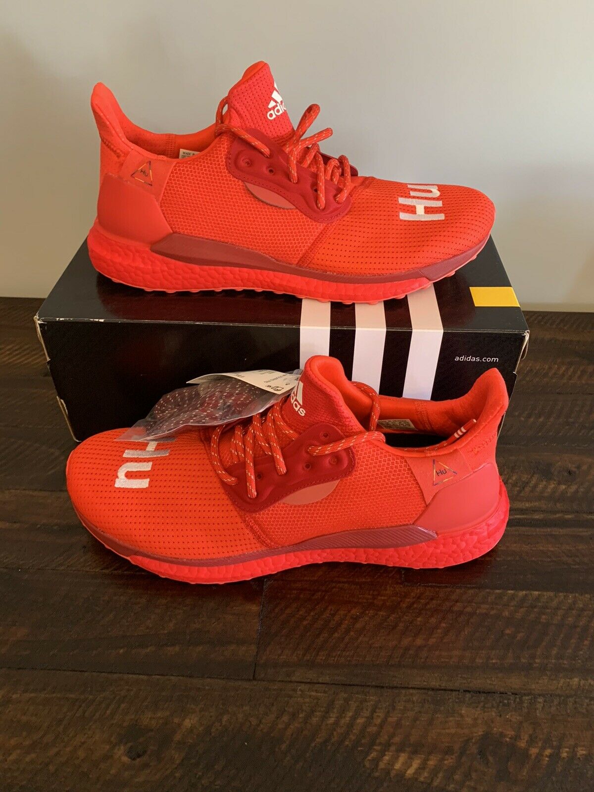 Adidas Solar Hu PRD Pharrell Williams Boost Red Men Shoes Sz 11 EF2381