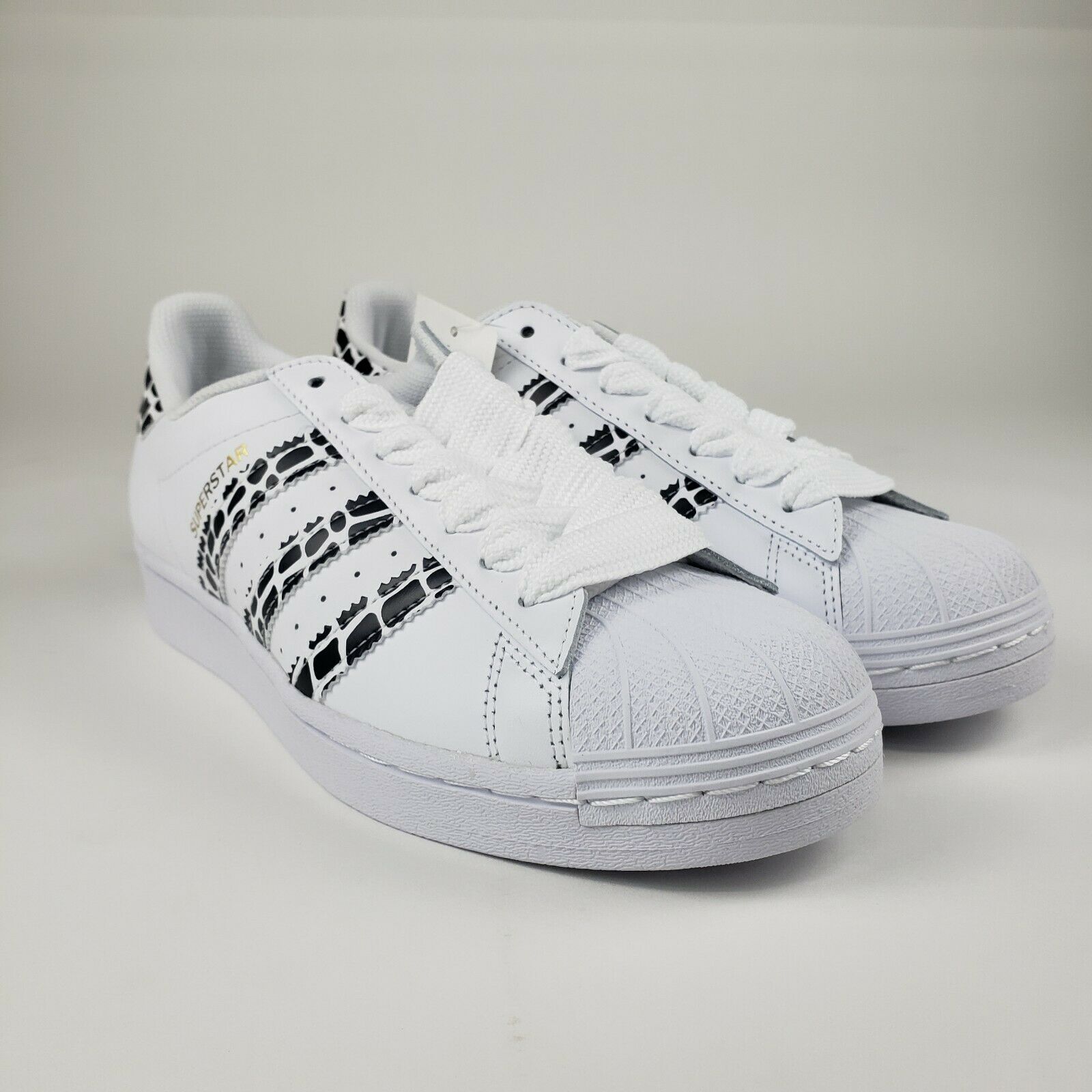 adidas Superstar Women 8.5 Originals Shoes White Leopard Stripes Casual Sneakers