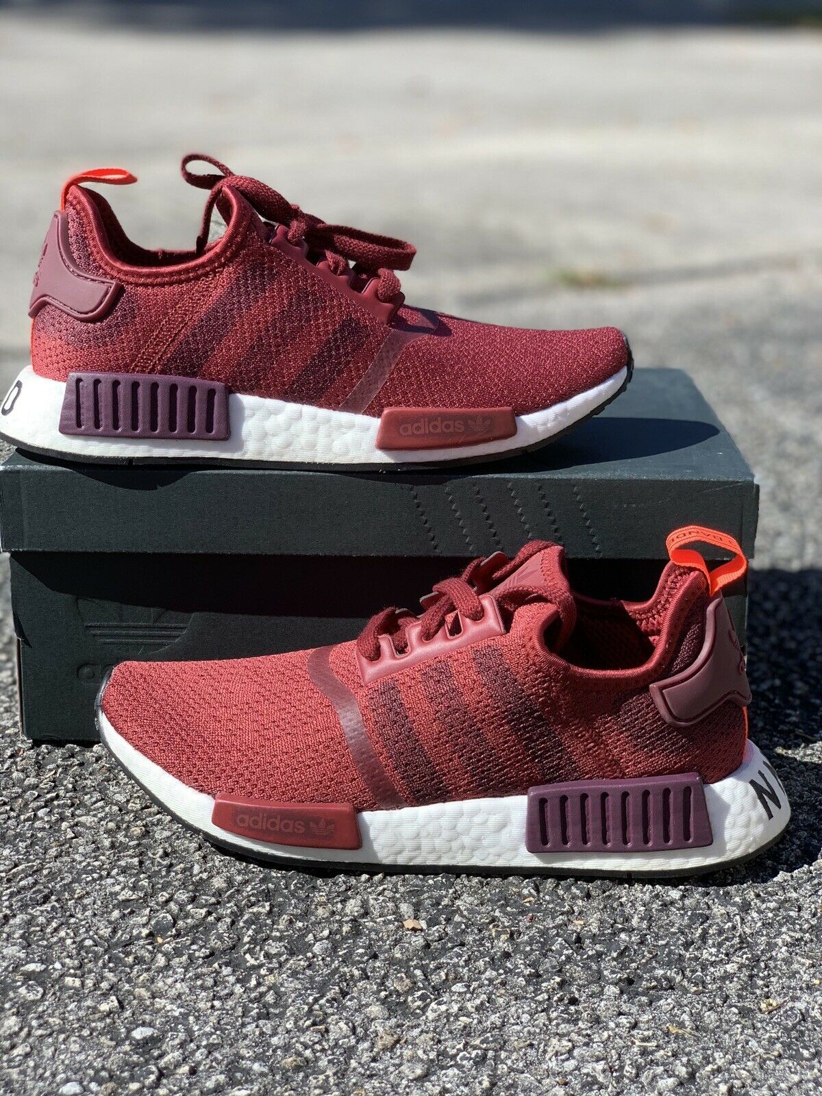 Adidas Women's NMD R1 Boost Shoes Burgundy White Stencil Pack G27937 Size 7