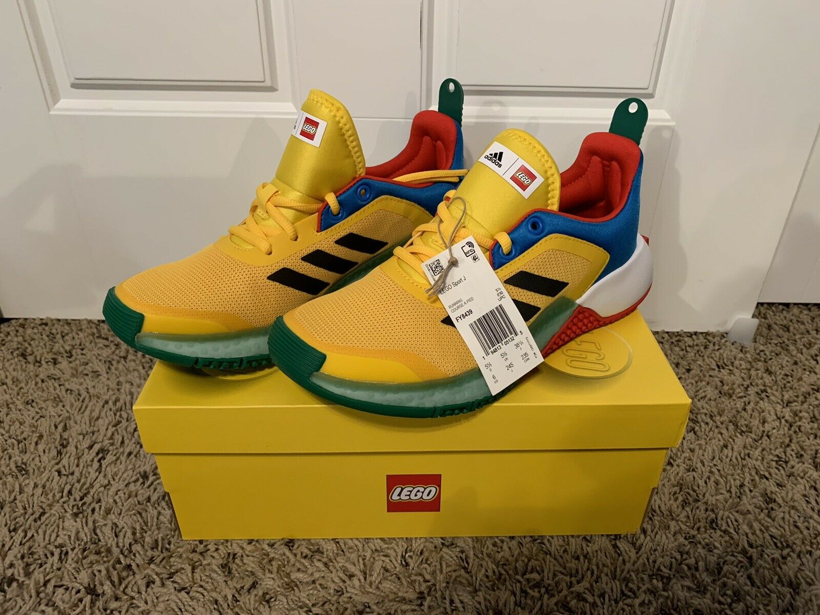 ADIDAS X LEGO® Sport J Kids Running Shoe FY8439. Youth Size 6