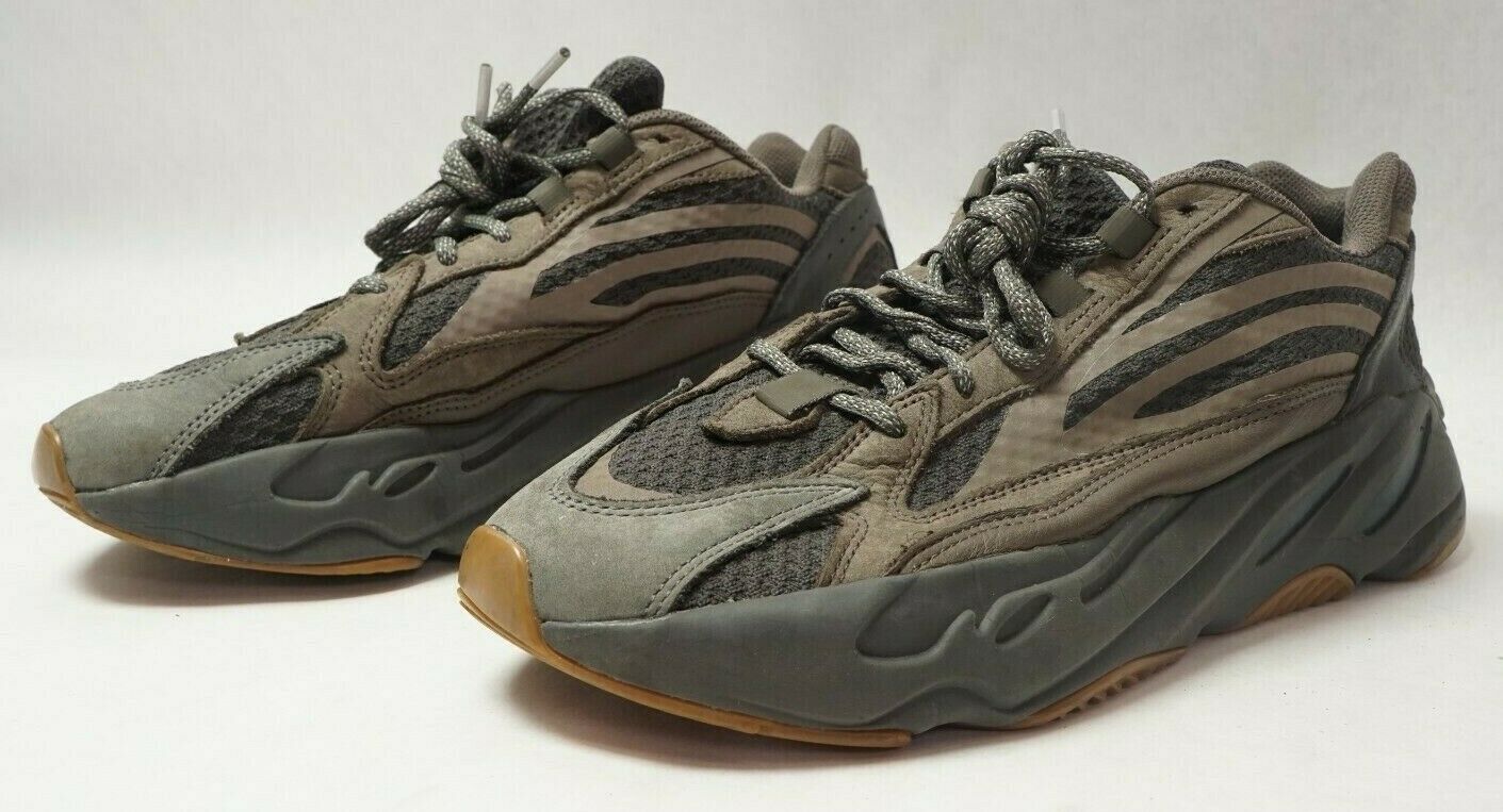 Adidas Yeezy Boost 700 V2 Geode EG6860 Sneakers Shoes (Sz9.5)