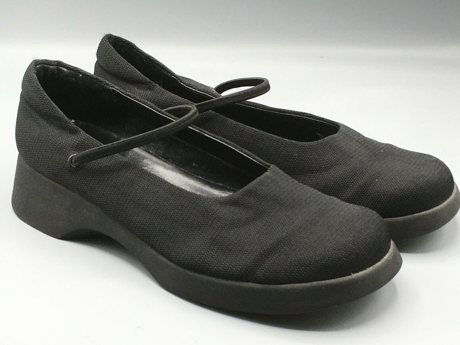 AEROSOLES 8.5 M Black Fabric Mary Jane Womens Low Heel Shoes