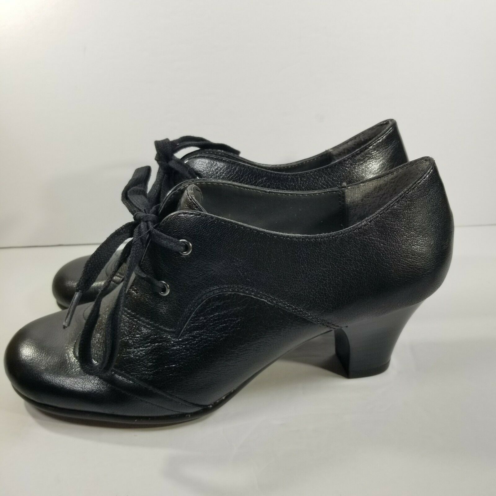Aerosoles Aristocrat Womens Size 7M Black Leather Dress Pump Work Lace Up Shoes