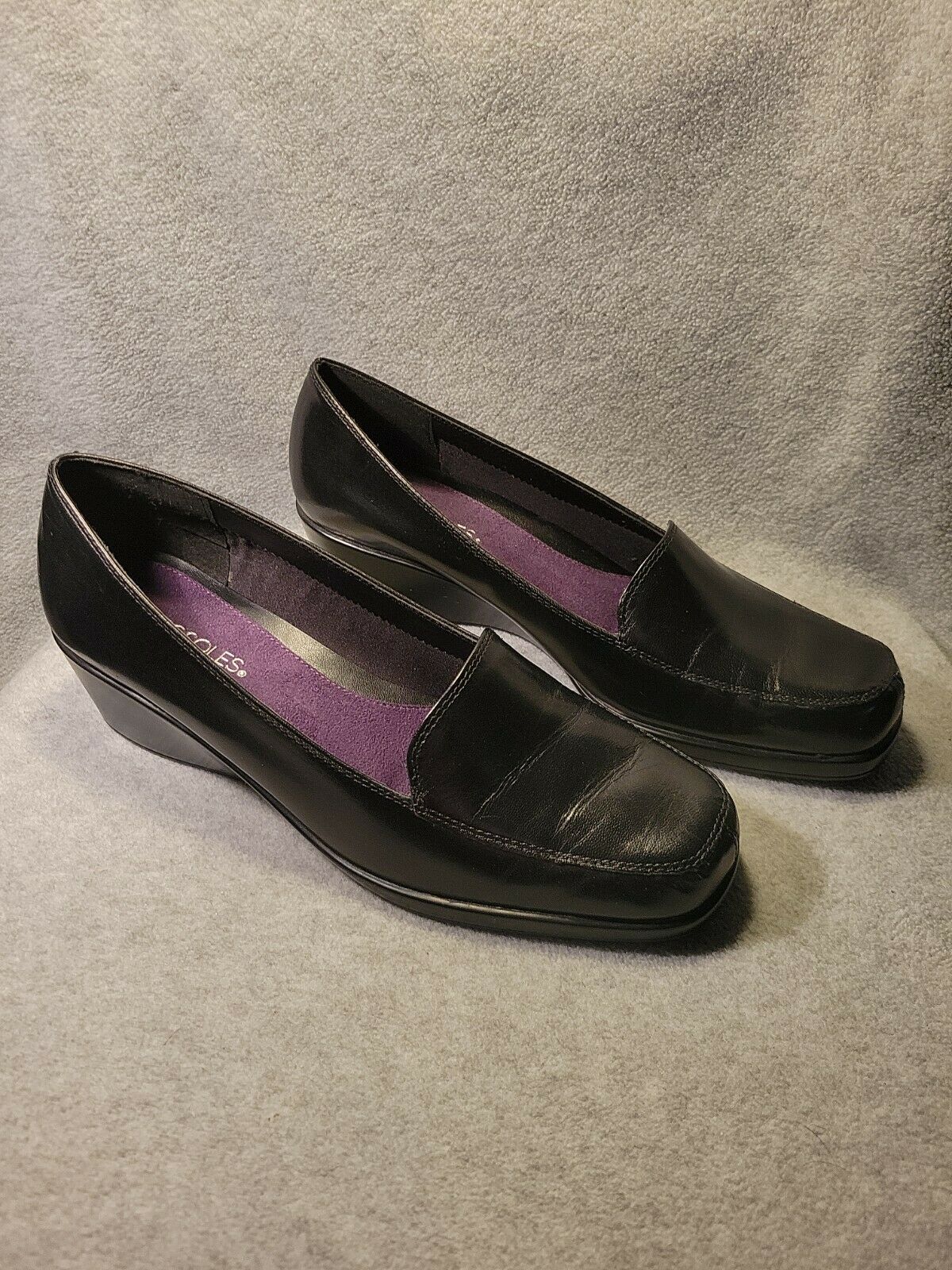 AEROSOLES Final Exam 9.5M Black Smooth Leather Wedge Heels Loafer Shoes. NWB