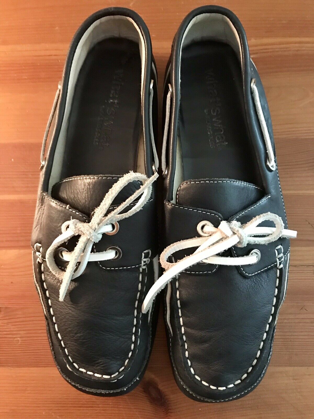 Aerosoles Navy White Boat Shoes Womens Size 10 Medium Leather Loafers Flats EUC