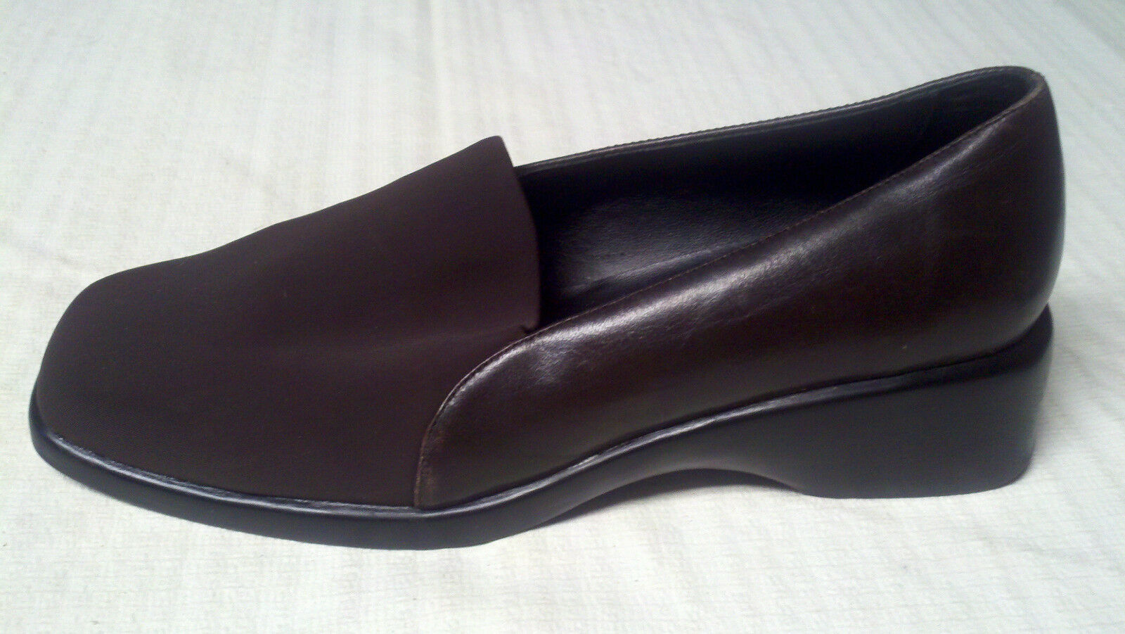 AeroSoles "Stretched Truth" Low Heel Loafer Womens Shoes Brown Leather Size 8