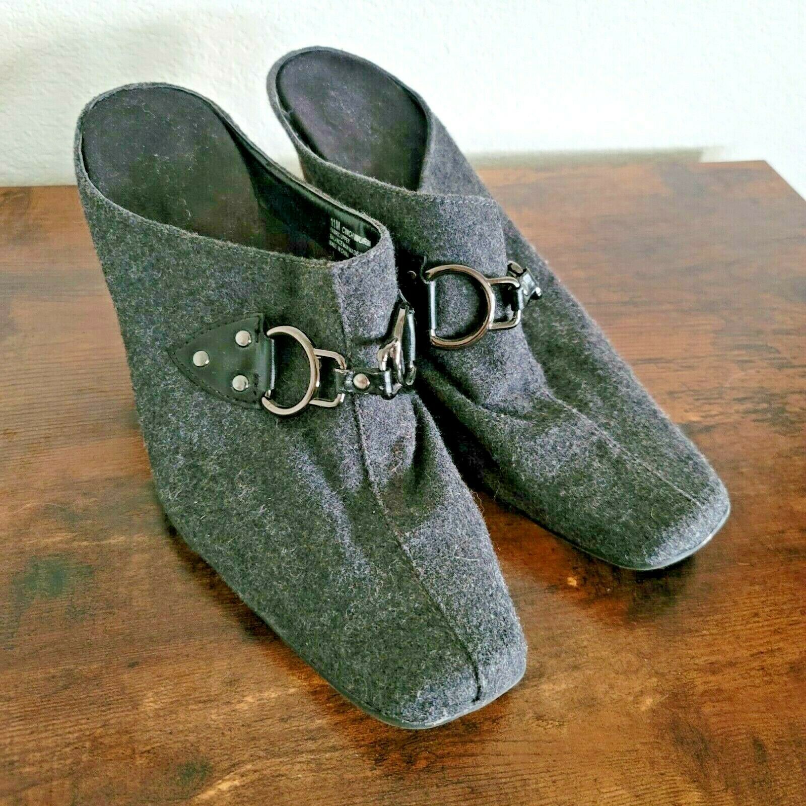 AEROSOLES Women’s Gray Cinch Worm Stacked Heel Fabric Upper Mule Shoes 11 M