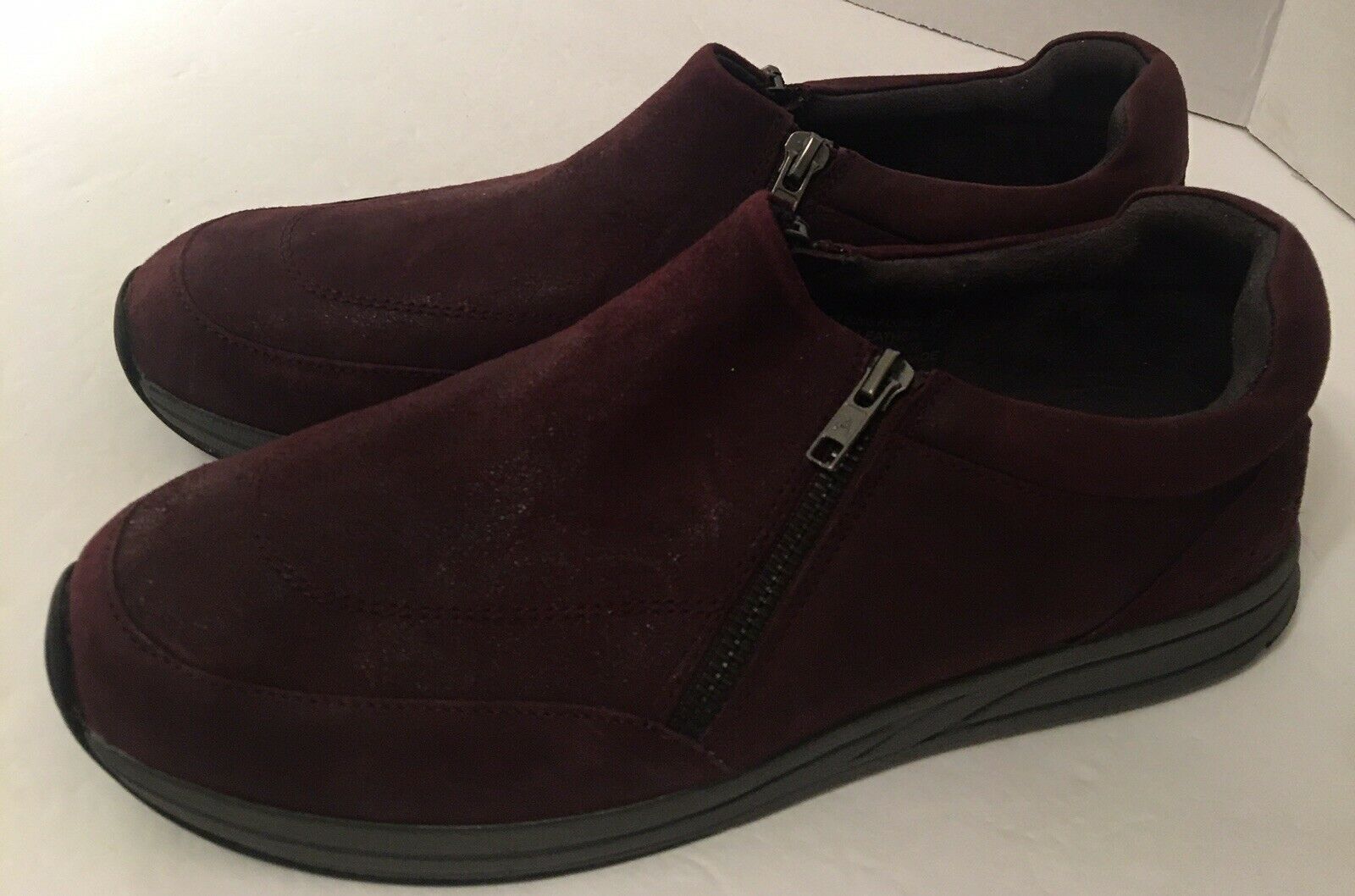 Aerosoles Womens Slip On Burgundy Leather Front Sides Zip- Up Shoes Size US 11