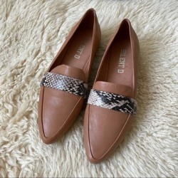 Anthropologie Shoes | Anthropologie Silent D Pointed Toe Leather Flats | Color: Tan | Size: 6