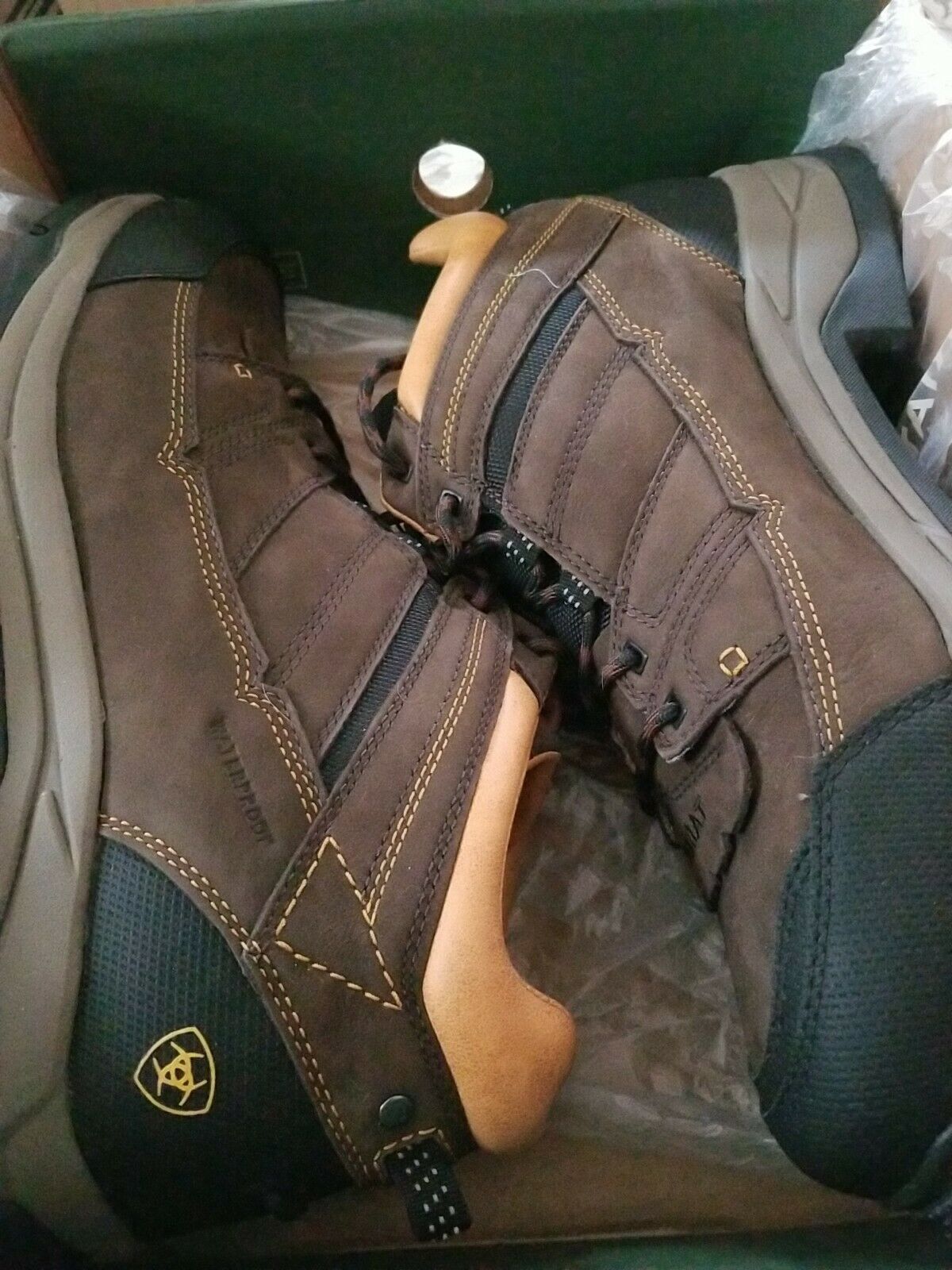 Ariat Men’s Terrain Pro' Waterproof Hiking Boots Size 14D