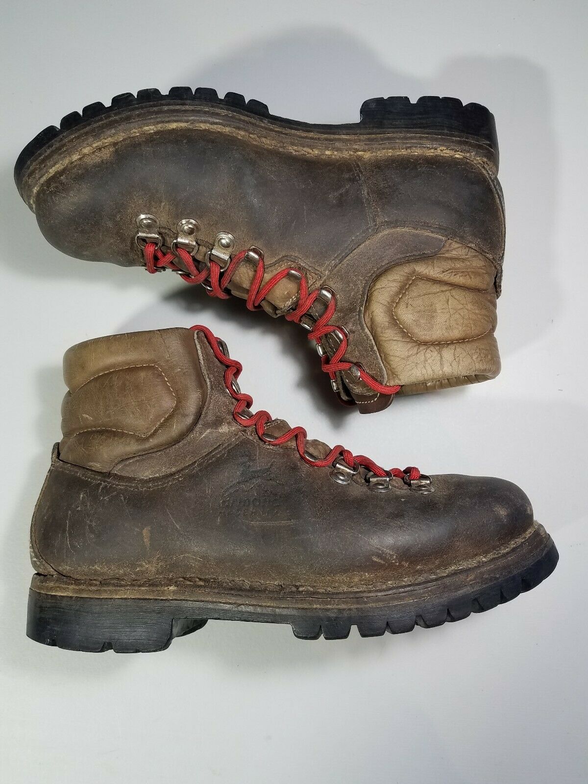 Armond Leather Hiking Boots With Vibram Soles Men's Size 9