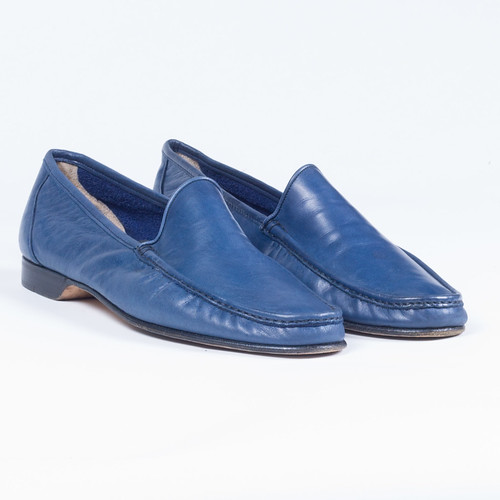 blue men shoes footwear (Photo: Menswear Market on Flickr)