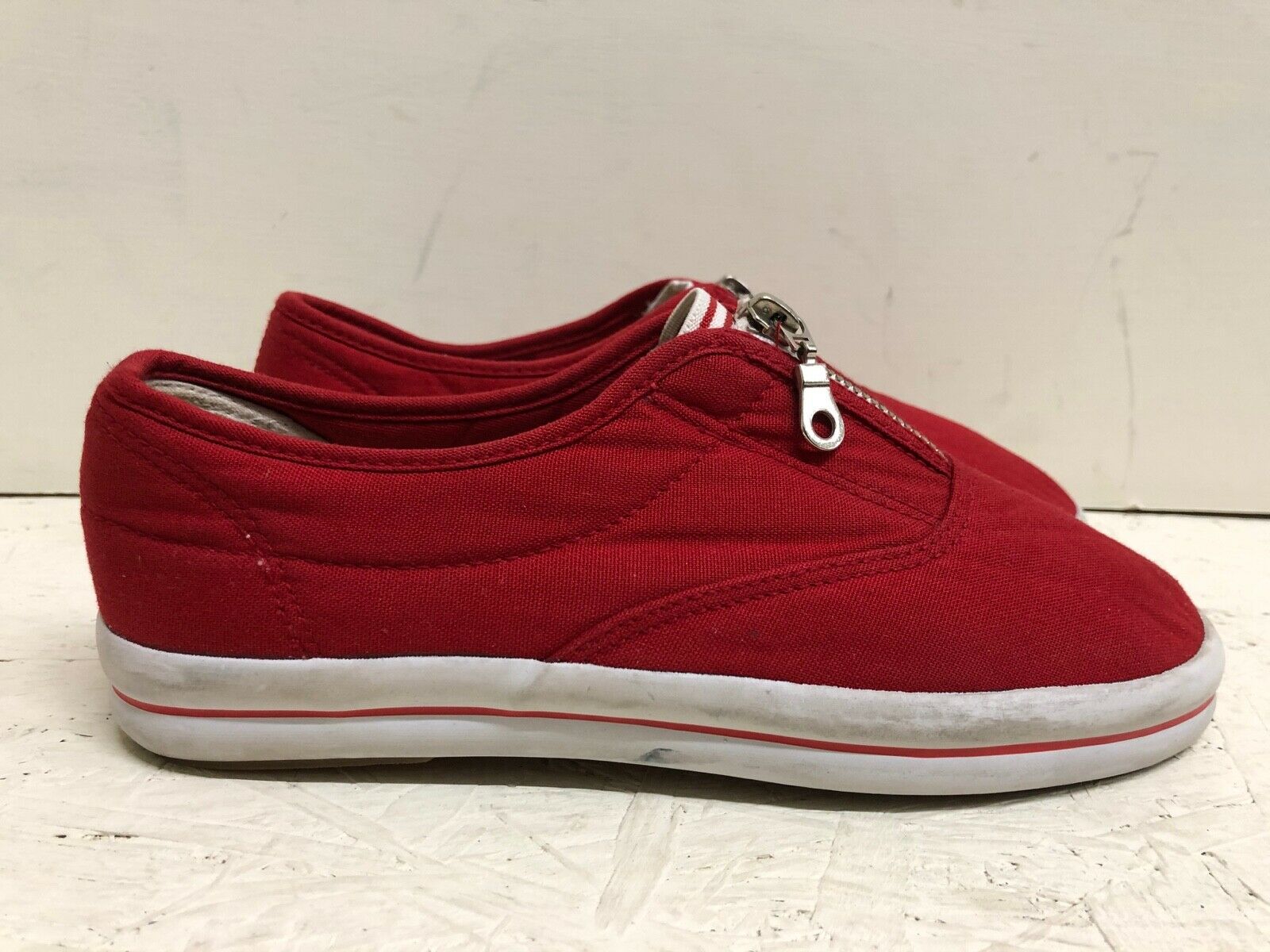 BALOONS Sneakers Boat Shoes Red Cotton Zip Up Women's Size US 8 Rubber Soles
