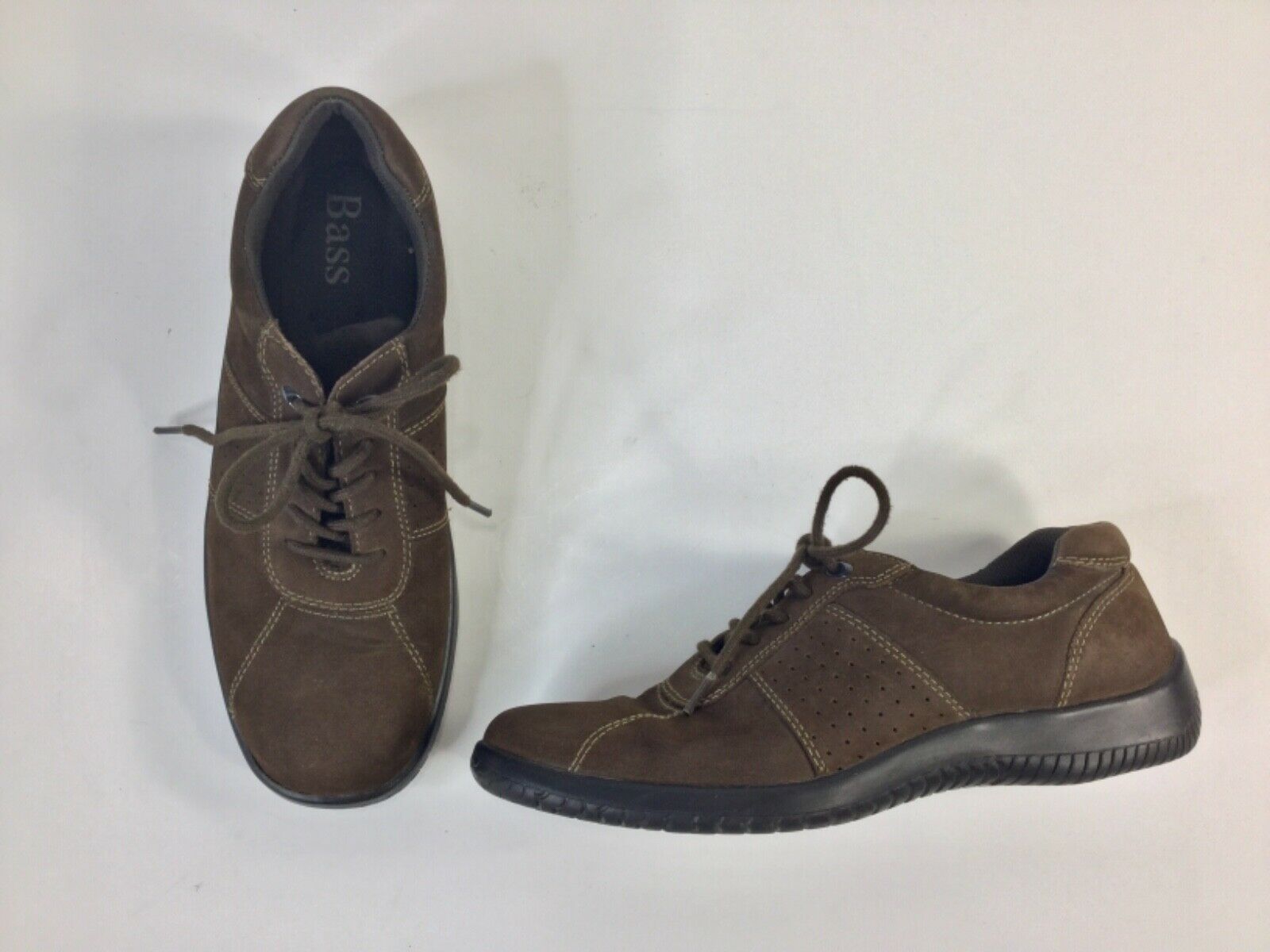 Bass & Co Women's Brown size 7 M Nubuck Leather Walking Shoes QEA4 Signature