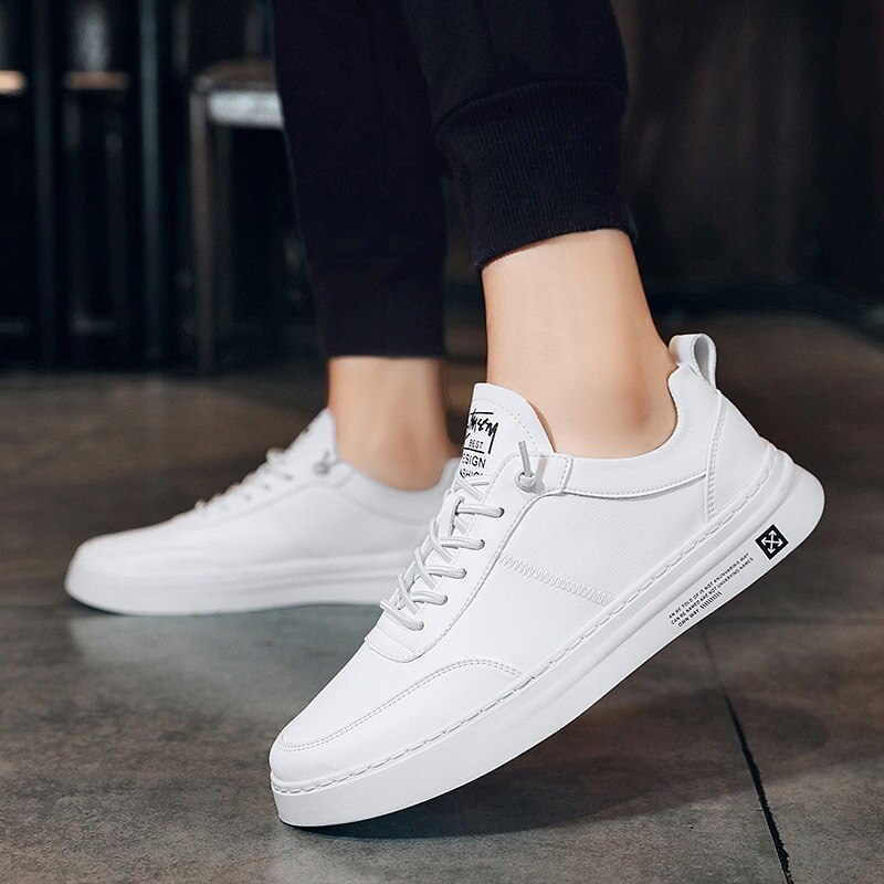 Casual White Shoes Men All-Match Leather Casual Sports Shoes Men Comfortable Trendy Men Single Shoes Running Shoes Men