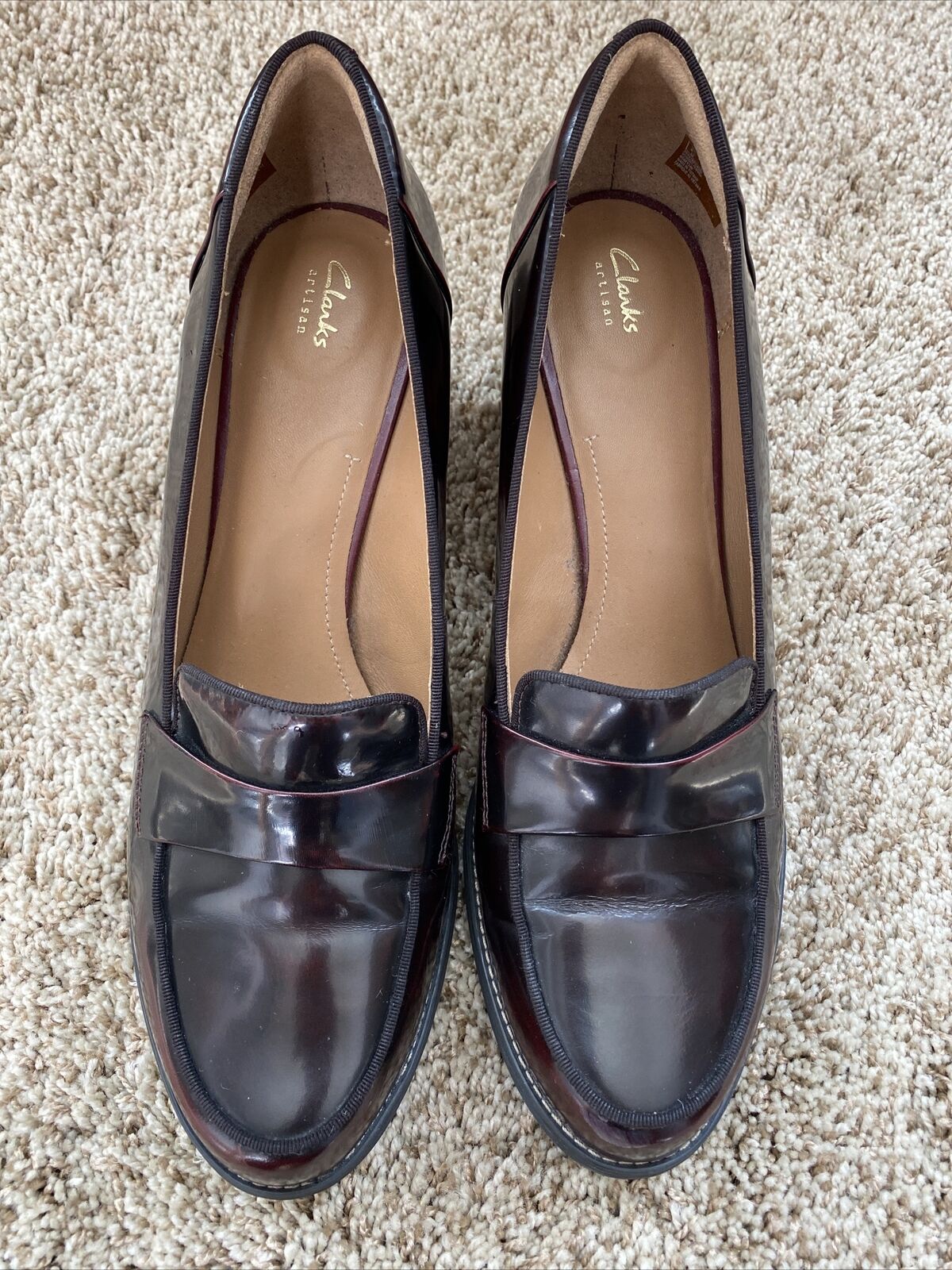 Clarks Artisan Women's Dress Slip On Heels Burgundy Leather Shoe's Size 11M