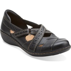 Clarks Womens Ashland Spin Q Shoes