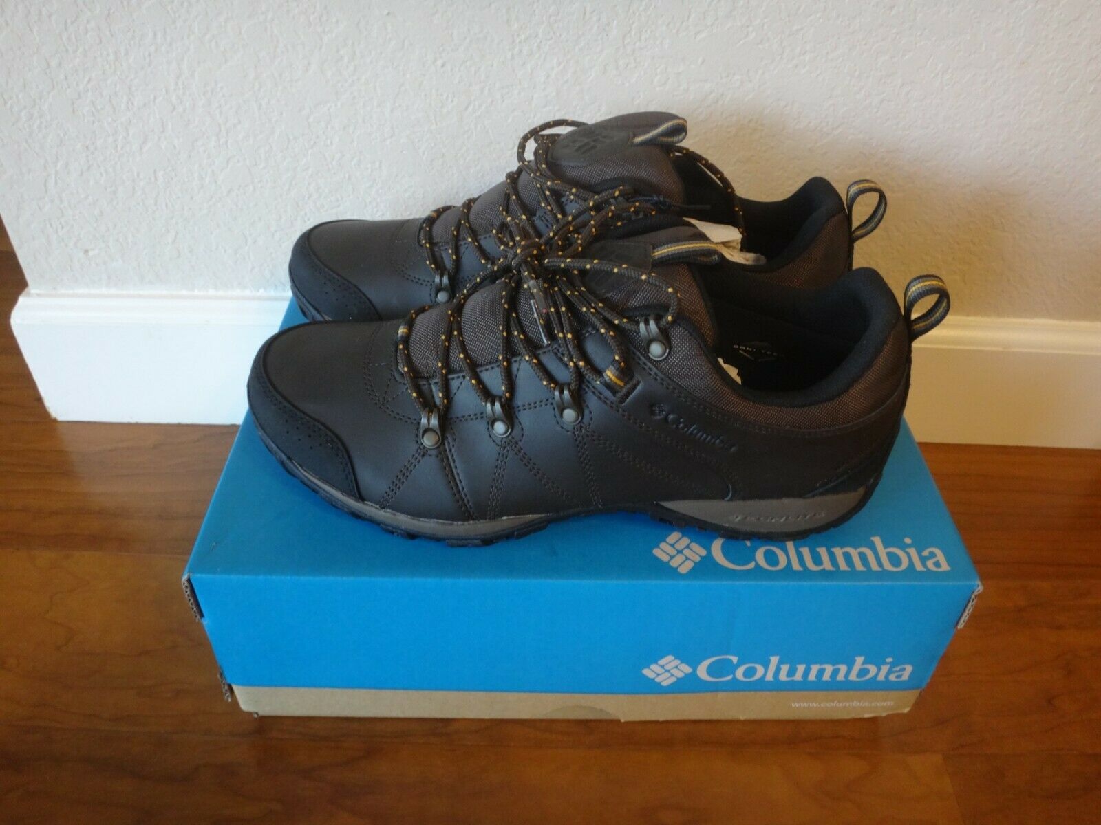 Columbia Peakfreak Venture Waterproof Hiking Shoes Men's US 11