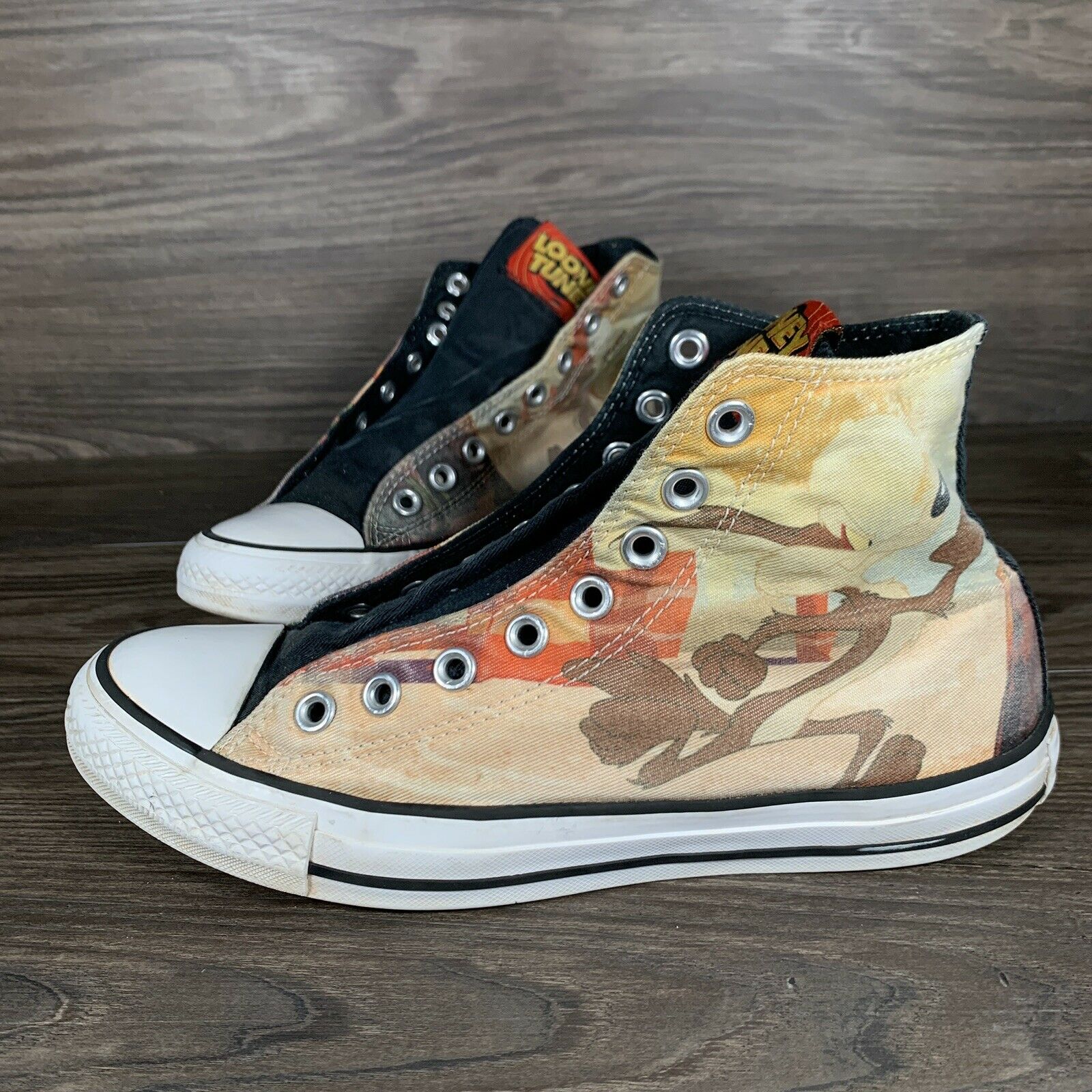 Converse Looney Tunes Shoes Road Runner Wile E Coyote Men 7 Women 9 No Laces