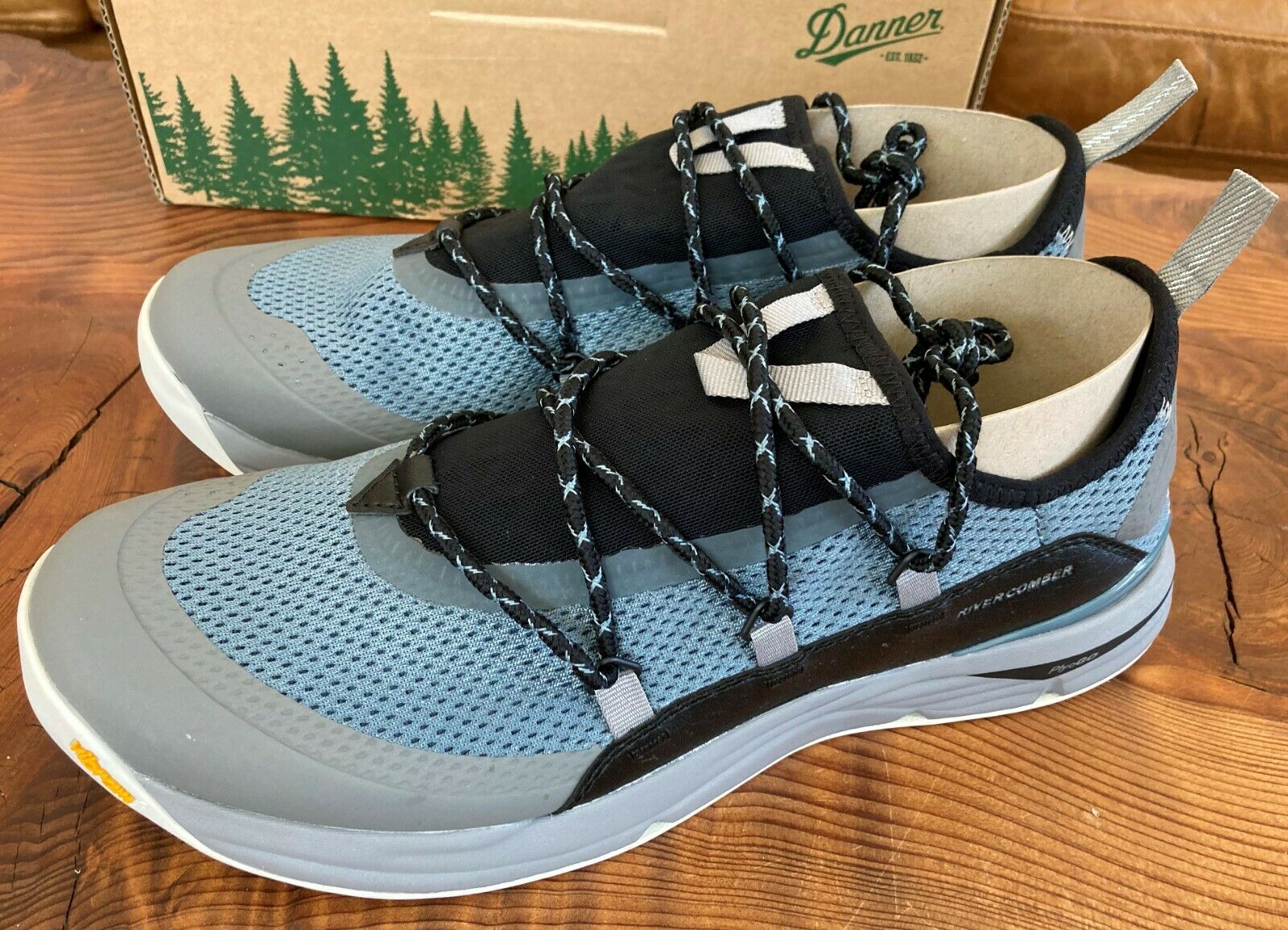 Danner Men's Rivercomber Hiking Shoe Color Goblin Blue/Charcoal US 11.5