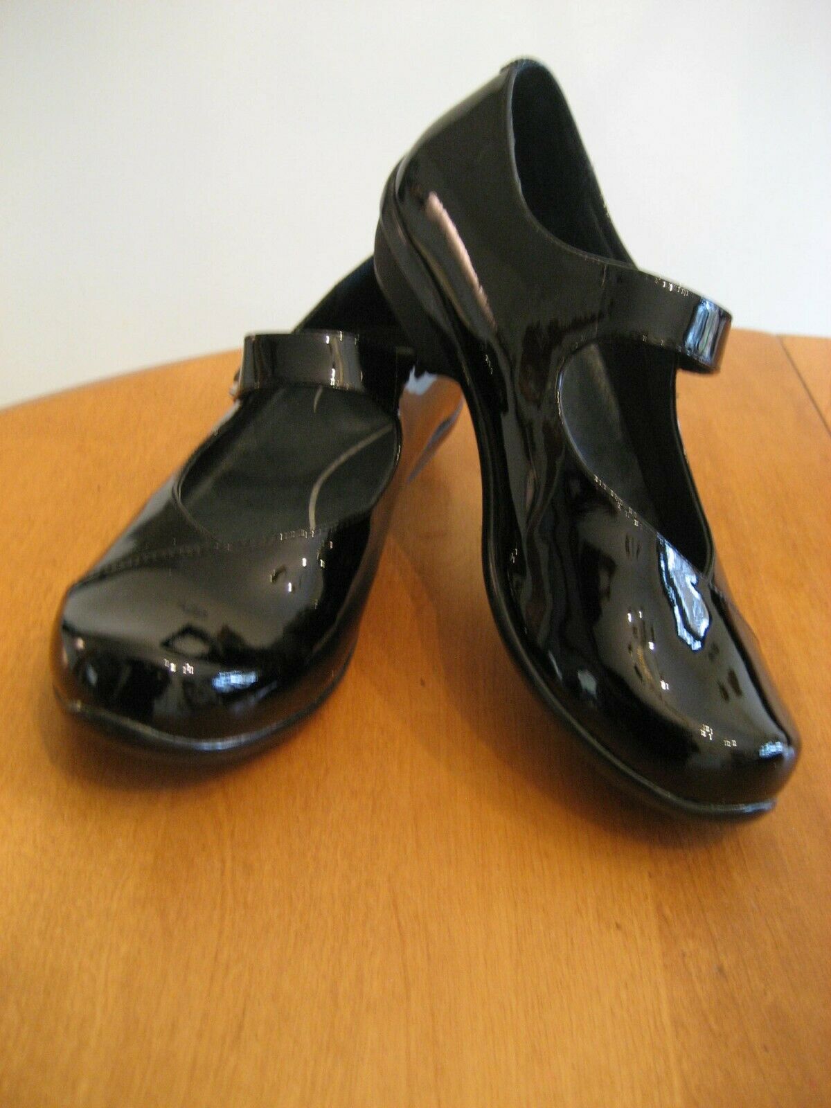 Dansko Opal Black Patent Leather Mary Jane Clog Shoe EU 38, US 7.5-8 NICE!!