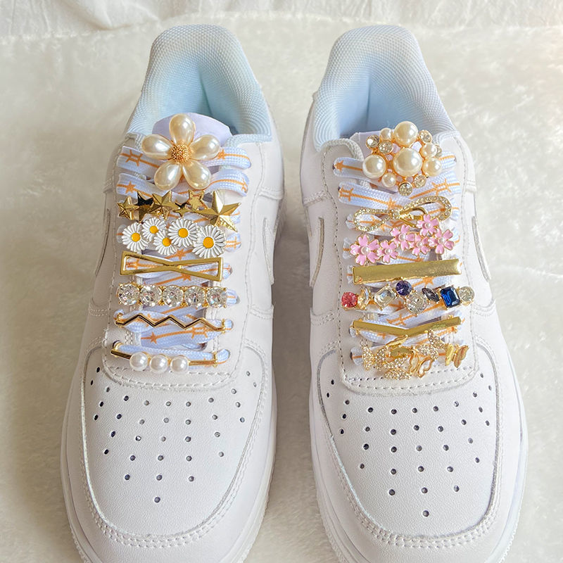 DIY Buckle Elegant Flat White Shoe Accessories Cute Sneaker Shoelace 2pc Girl Luxury Shoes Charms for Nike Air Force 1 Vintage