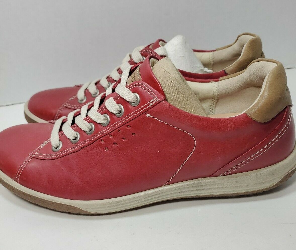 ECCO Women's Sneakers Tan & Red Leather Vegetable Insole Comfort shoes (Size 8)