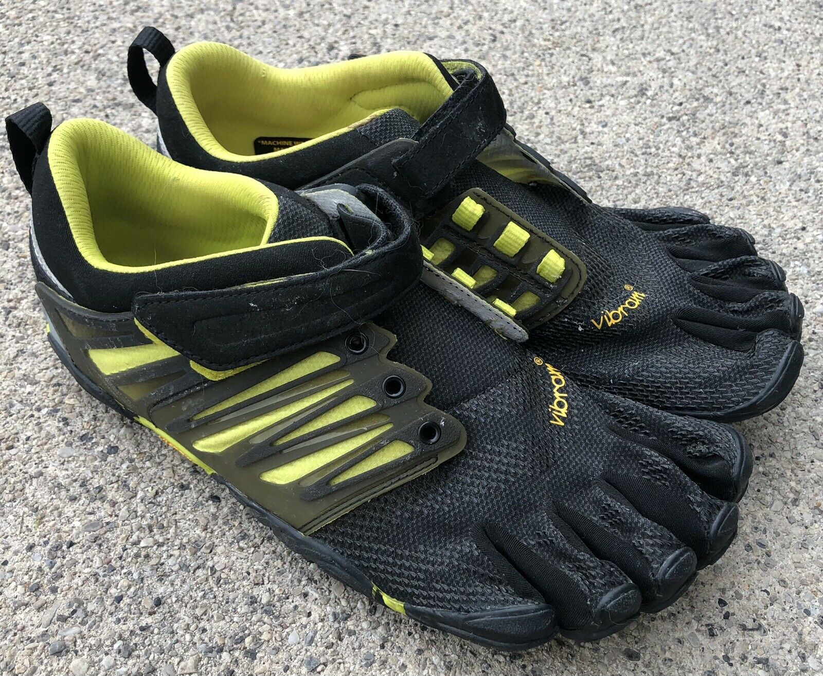 Five Fingers V Train Toe Shoes Black Neon Yellow MISSING LACES Men US8.5-9 EU41