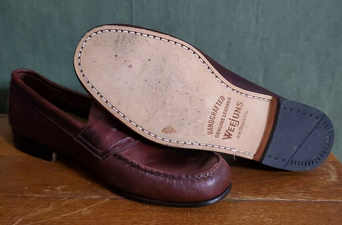 GH Bass Weejuns sz 8 Loafers Shoes Mens Dress Shoes Burgundy Leather Wide