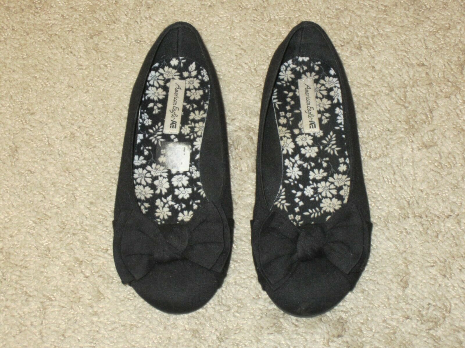 Girls American Eagle Shoes - Black Slip-On Shoes with Bow, Size 2, Gently Used