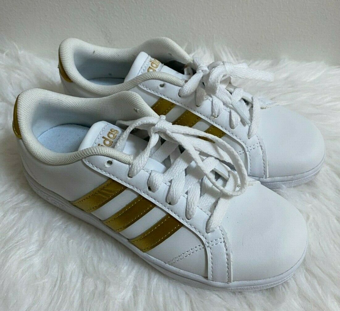 Girls Gold Adidas Striped Shoes Size 13-k. Brand New. 
