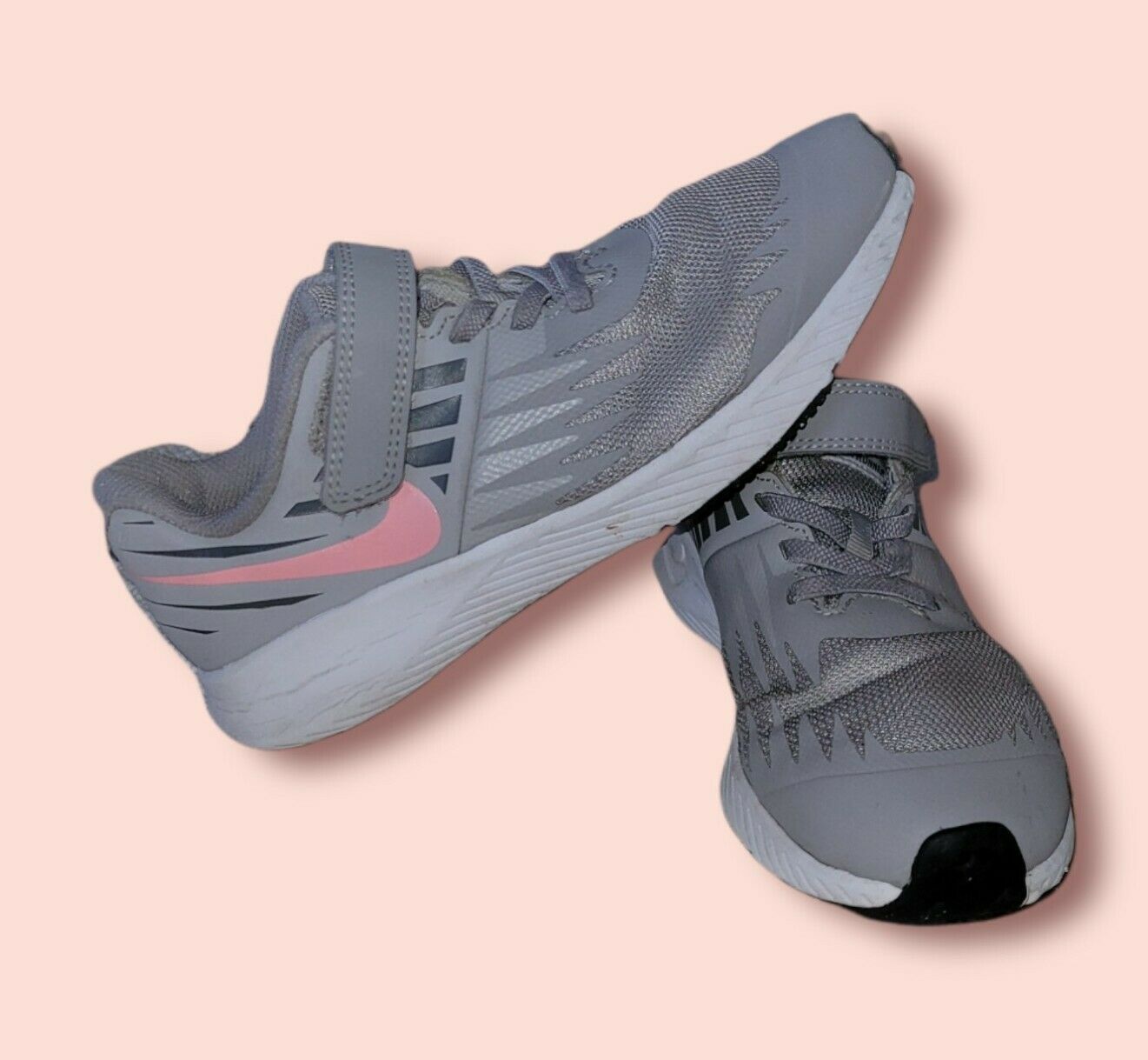 Girls Nike Tennis Shoes Size 3Y
