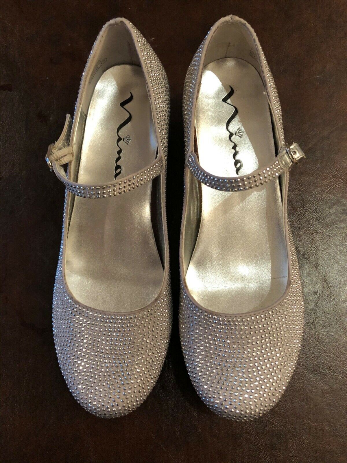 Girls Silver Metallic w/Studs & Buckle Dress Shoes-Mary Jane Style-Youth Size 4