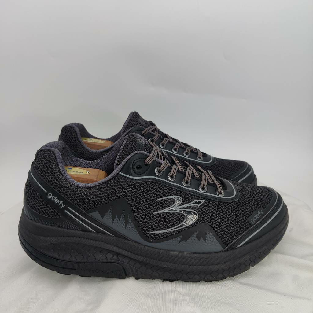 Gravity Defyer Mighty Walking Shoes- Mens- Size 9 brand new