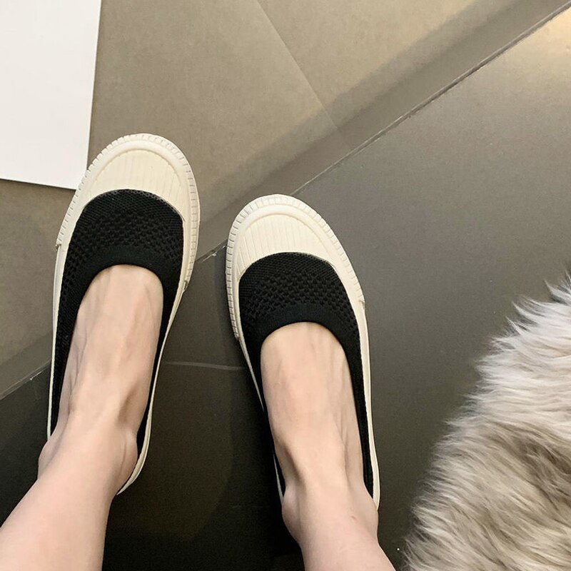 High Quality Casual Vacation Women Shoes 2021 Fashion New Top Design Solid Color Flat Comfortable Outdoor Ladies Walk Shoes