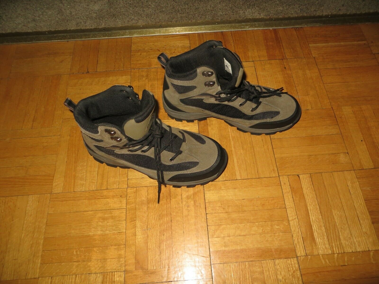 High Sierra Brown & Black Hiking Boots Men Size 9